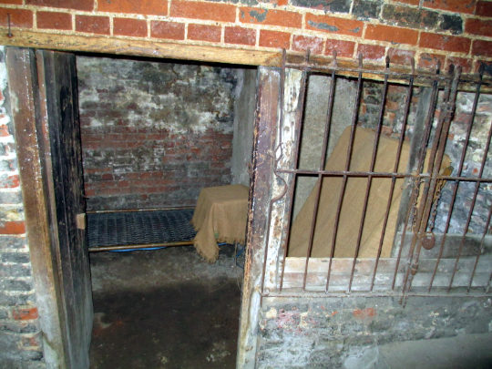 Underground street tour – ancient shop 2 storeys below pavement in Norwich